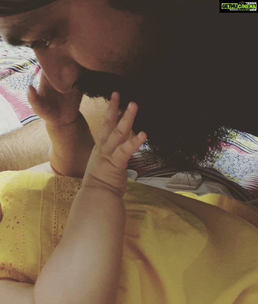 Radhika Pandit Instagram - A father daughter relationship is a priceless one!! I know all of u are waiting to see our lil angel, won't disappoint u. This May 7th on Akshaya Tritiya.. we will reveal our true treasure.. our precious Asset 😊 #radhikapandit #nimmaRP