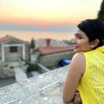 Radhika Pandit Instagram - The Sunny side.. 💛 #radhikapandit #nimmaRP