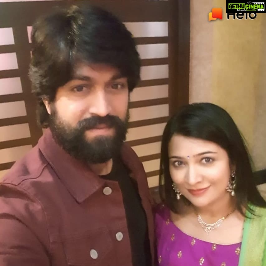 Radhika Pandit Instagram - Yellarigu Sankranti habbada shubhasheyagalu 😊 #radhikapandit #nimmaRP