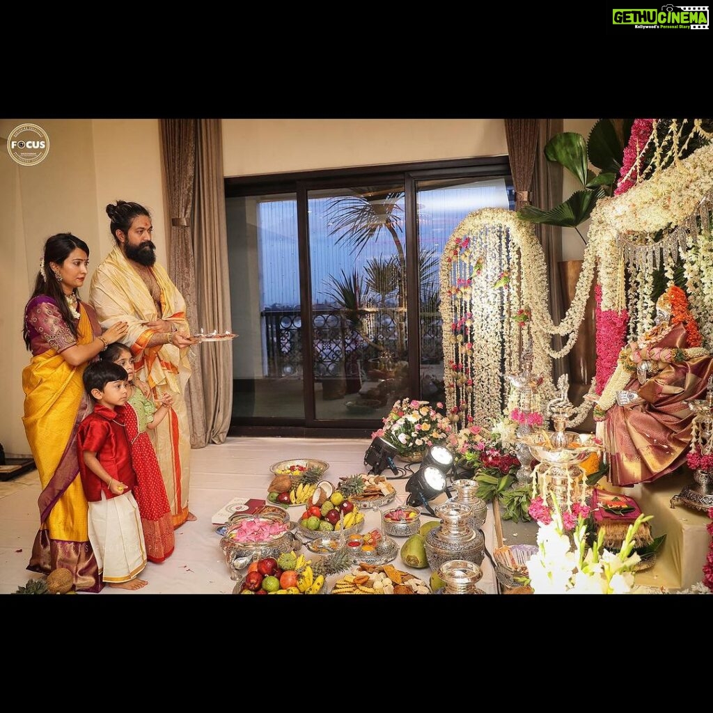 Radhika Pandit Instagram - ✨ Hope you all had a radiant and blessed Varamahalakshmi, and the divine festival showered everyone's lives with happiness, health, and endless prosperity. Sharing some cherished moments from the auspicious day. 🌸🪔🧿 #radhikapandit #nimmaRP PC: @focusphotographyservice Decor : @weddingsbydhruvaa