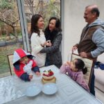 Radhika Pandit Instagram - The cold, cake and cuddles.. sounds about right! Thank you lovely people for the wonderful birthday wishes 🥰🥰🧿🧿 #radhikapandit #nimmaRP