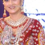 Ragini Khanna Instagram – @raginikhanna maam in indore đ
@saveerasmakeupacademy @mistyarya_15.10 @mohinee_makeover
#sasuralgendaphool #indore #celebrity #raginikhanna #live #makeupartist #makeup #seminar Indore, India