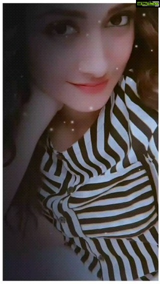 Ragini Khanna Instagram - #raginikhanna#like#follow#