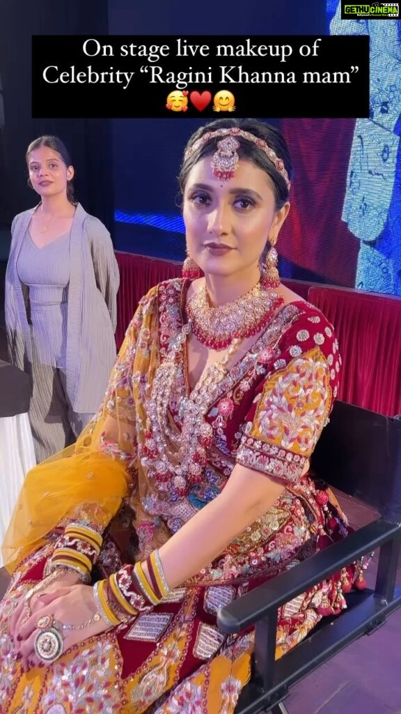 Ragini Khanna Instagram - PART-9💛 Thank u so much everyone for so much love and support..!!🥰✨🤗PRESENTING YOU ALL MEGA SEMINAR ♥️INDORE♥️ *FIRST TIME IN INDIA ON STAGE LIVE MAKEUP 💄 🌸RAGINI KHANNA (sasural genda phool fame) -DATE-25th AUGUST Time:-11 to 5 Entry Fees = 99/- only. {INCLUDED} Return gift CERTIFICATE Organised by SAVEERASMAKEUPACADEMY For more detail contact:-7471119888 . . #saveerasmakeupacademy #certificationday #muasaveera #makeupartistindore #makeupacademyindore #indoremakeupacademy #makeupindore #nailartistindore #bridalmakeupindore #indorebridalmakeup #bestmakeupacademyindore #makeupartistindia #bestmakeupartistindore #megaseminar #indoreseminar #makeupseminar #educationalseminar #seminar