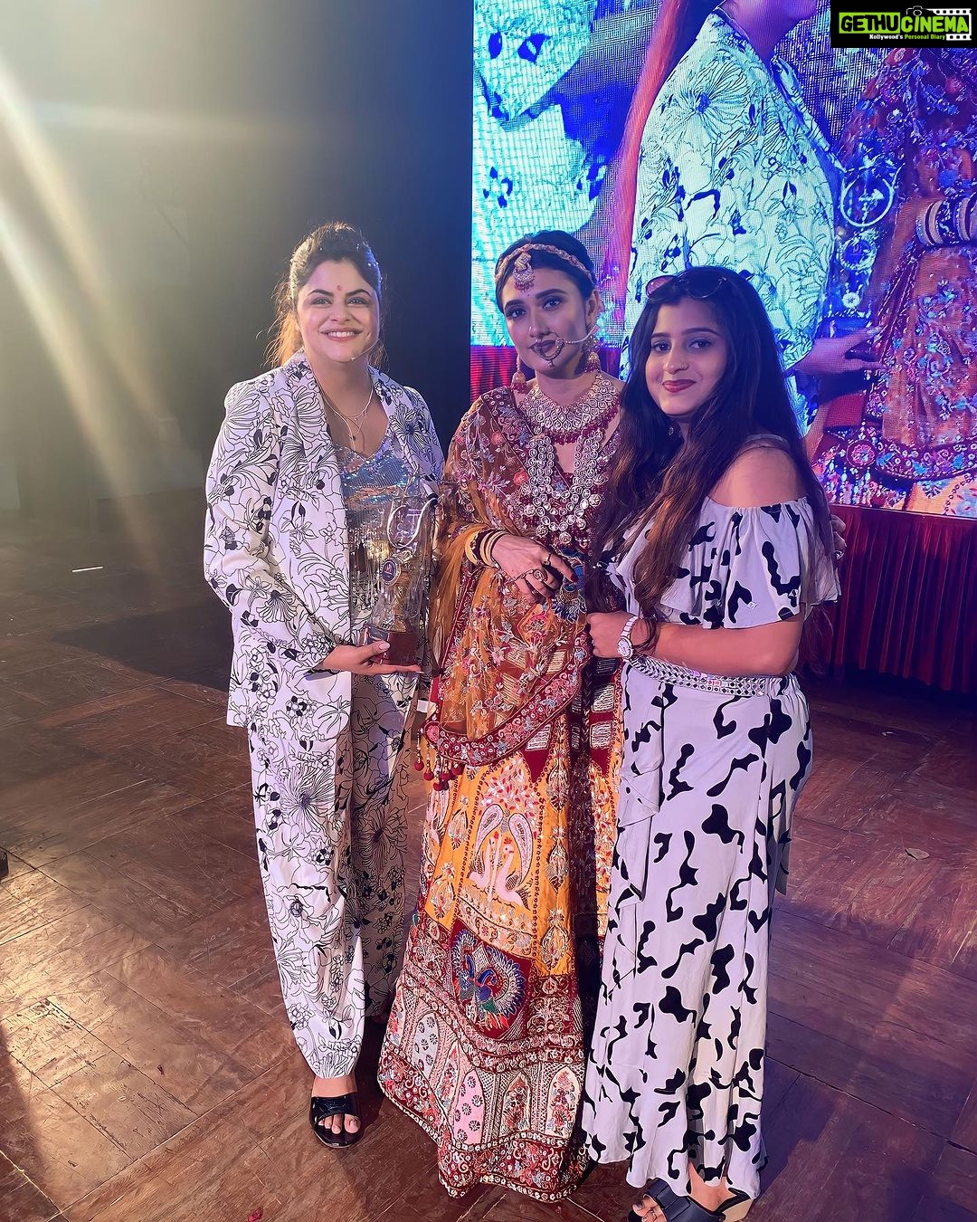 Ragini Khanna Instagram - ♥️♥️#celebrity#actor @raginikhanna Indore, India