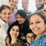 Ragini Khanna Instagram – Lovely lunch get together at the @kaaminikhanna and @raginikhanna ‘s .. thank u for being such amazing hosts. Lots of love and hugs . ❤️❤️❤️❤️❤️ Mumbai, Maharashtra