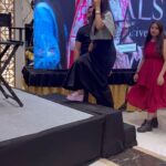 Ragini Khanna Instagram - Award by -: @raginikhanna for makeup 💄 My biggest achievement . @itz_me_baby3268 ☺️👉🏻 @raginikhanna . #raginikhannafans #bollywood #instagram #makeupartist #winner#makeup # Neemuch, India