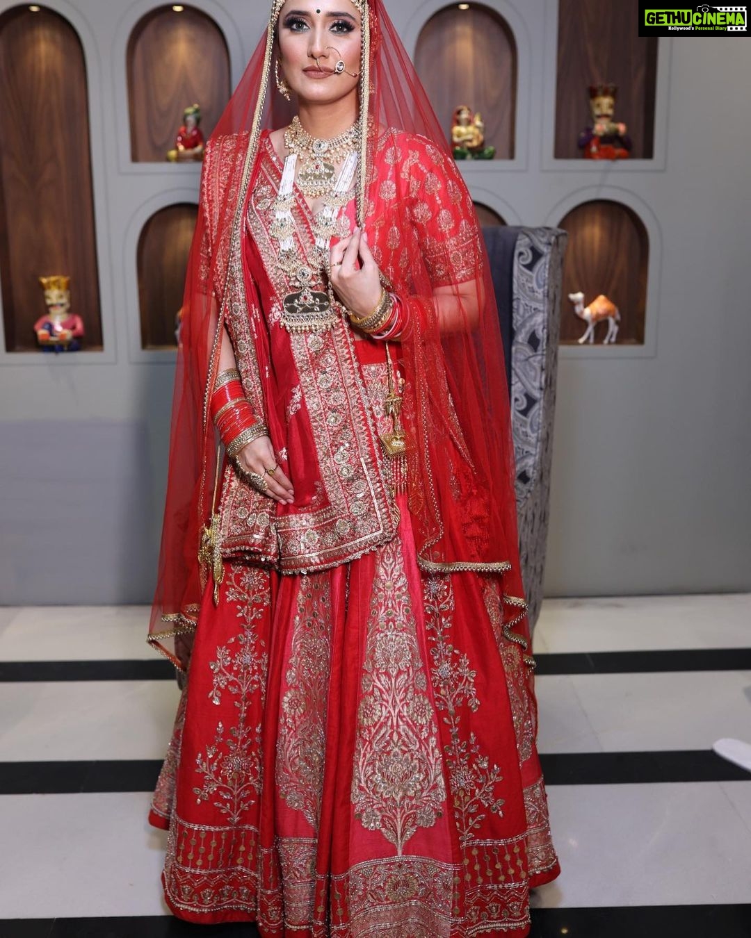 Ragini Khanna Instagram - Rayal star celebrity award show #2023 #award #awardshow #celebrity #udaipur #rajasthan Raghu Mahal Hotel