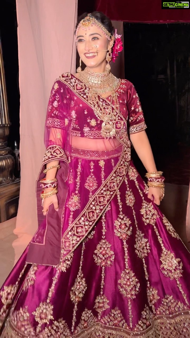 Ragini Khanna Instagram - Celebrity @raginikhanna ❤️ Mua - @saveerasmakeupacademy Hairstyle- @yashaircraft #indorehairstylist #mumbai #makeupartist #transformation #dubai #raginikhanna #yashaircraft #celebritymakeup #hairs #trending #remix Indore, India