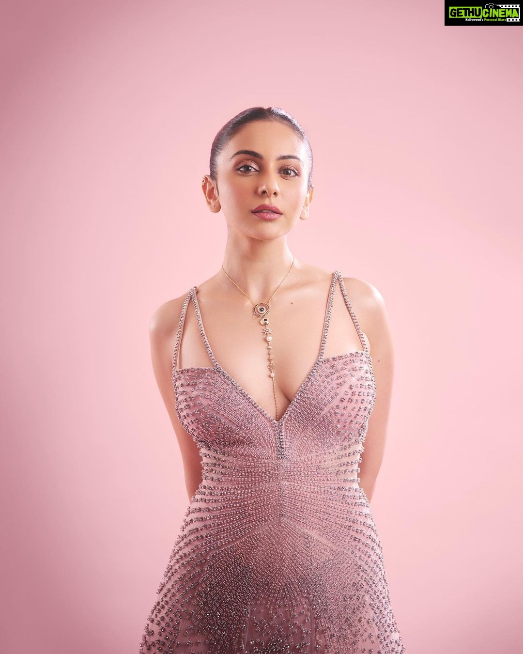 Rakul Preet Singh Instagram - My kinda Barbie 💕 Super thrilled to start my association with @miabytanishq