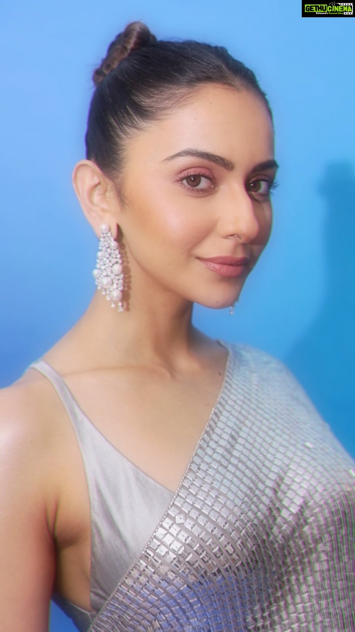 Rakul Preet Singh Instagram - Filmy feels in @manishmalhotra05 toh banti hai ❤️