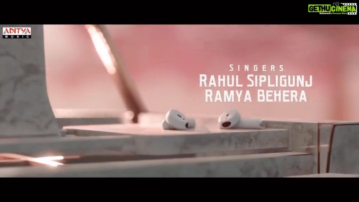 Ramya Behara Instagram - Here is ‘Sittarala Sitravathi’ from the movie ‘Aadikesava’ Happy to have sung for @gvprakash sir 🙏🏻✨ Shared it with @sipligunjrahul anna Lyrics by @ramajogaiahsastry sir