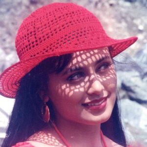 Rani Mukerji Instagram - Rare photos of Rani back in the day, credits to Twitter ❤️. She’s absolutely gorgeous, just wanted to share these treasures with you 🥰
