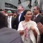 Rani Mukerji Instagram – Rani hoisting the Indian flag at Melbourne 🥰🇮🇳. She looks so beautiful, I love her vibrant smile. The amount of pride I have for my ancestral home is just never ending. Bharat Mata Ki Jai. Vande Mataram. JAI HIND 🇮🇳! I’m proud to be Indian and Muslim! This is not Rani btw, Rani is Hindu. But I am proud to be Muslim and Indian. I stand with India 🇮🇳. But this doesn’t mean I hate Pakistanis or Pakistan. I don’t want war to happen, I don’t want innocent men and women and KIDS to die in a conflict where they don’t want to get hurt. Those terrorists, they aren’t Muslim. They aren’t even human. They are horrible. I’m tired of seeing all over this Bollywood fan base Islamophobic comments or saying “Muslims aren’t loyal to India”. I hate to bring politics into this but let me say this. I LOVE INDIA. I LOVE BHARAT. HINDUSTAN. INDIA. And those terrorists deserved it. And deserve a horrible death. But Pakistanis who have had nothing to do with it, who want to simply live their life are innocent. Are we really gonna drag a war and hurt innocents? Is that your ahimsa/nonviolence values? Isn’t that going against it? And for my Muslim folk, it goes against Islam. Remember “if you kill a man, it shall be looked as if you killed all of mankind”… let that sink in.