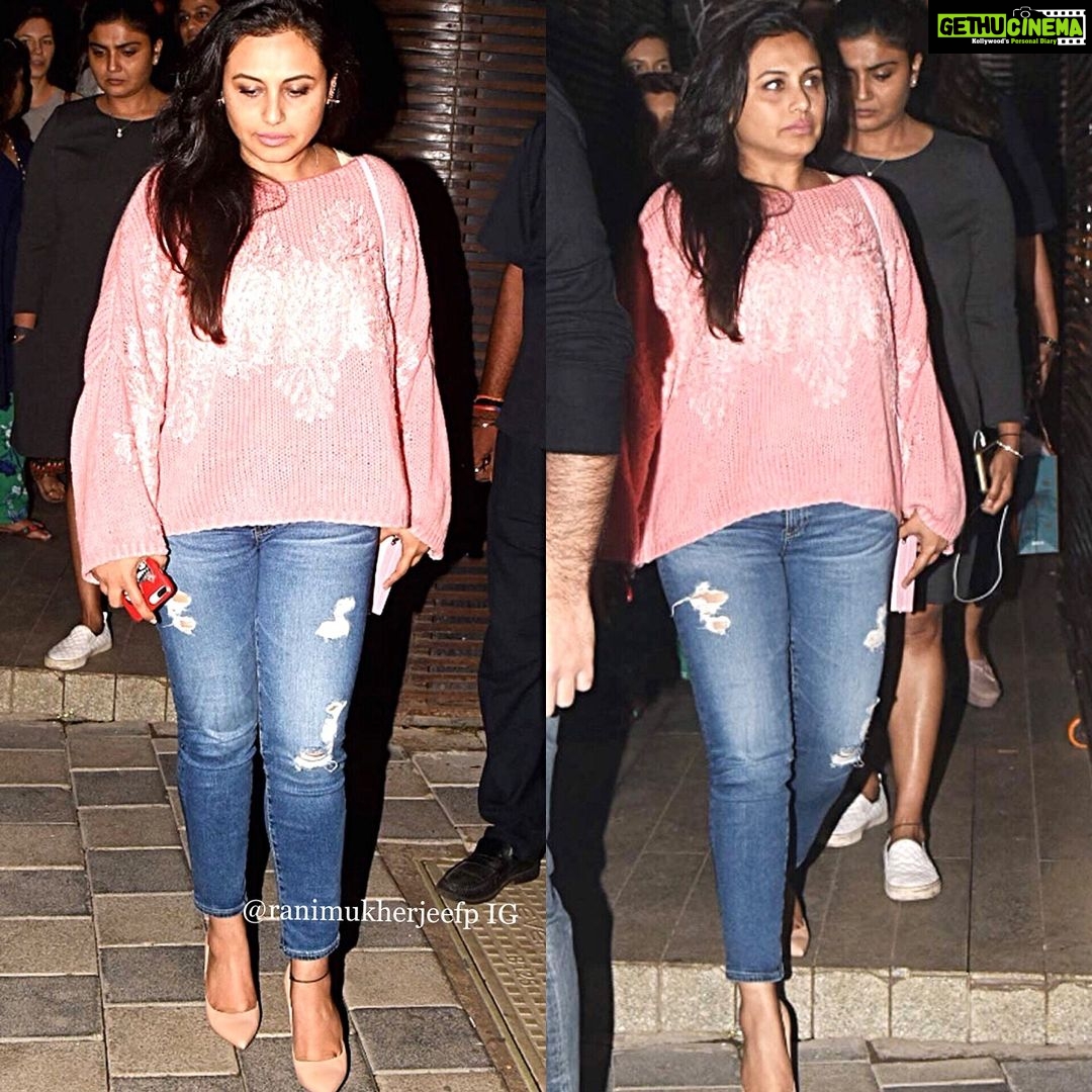 Rani Mukerji Instagram - I love that all natural no makeup look on her 🥰. We love a natural Q U E E N! Just proves to show she’s gorgeous in and out ❤️!