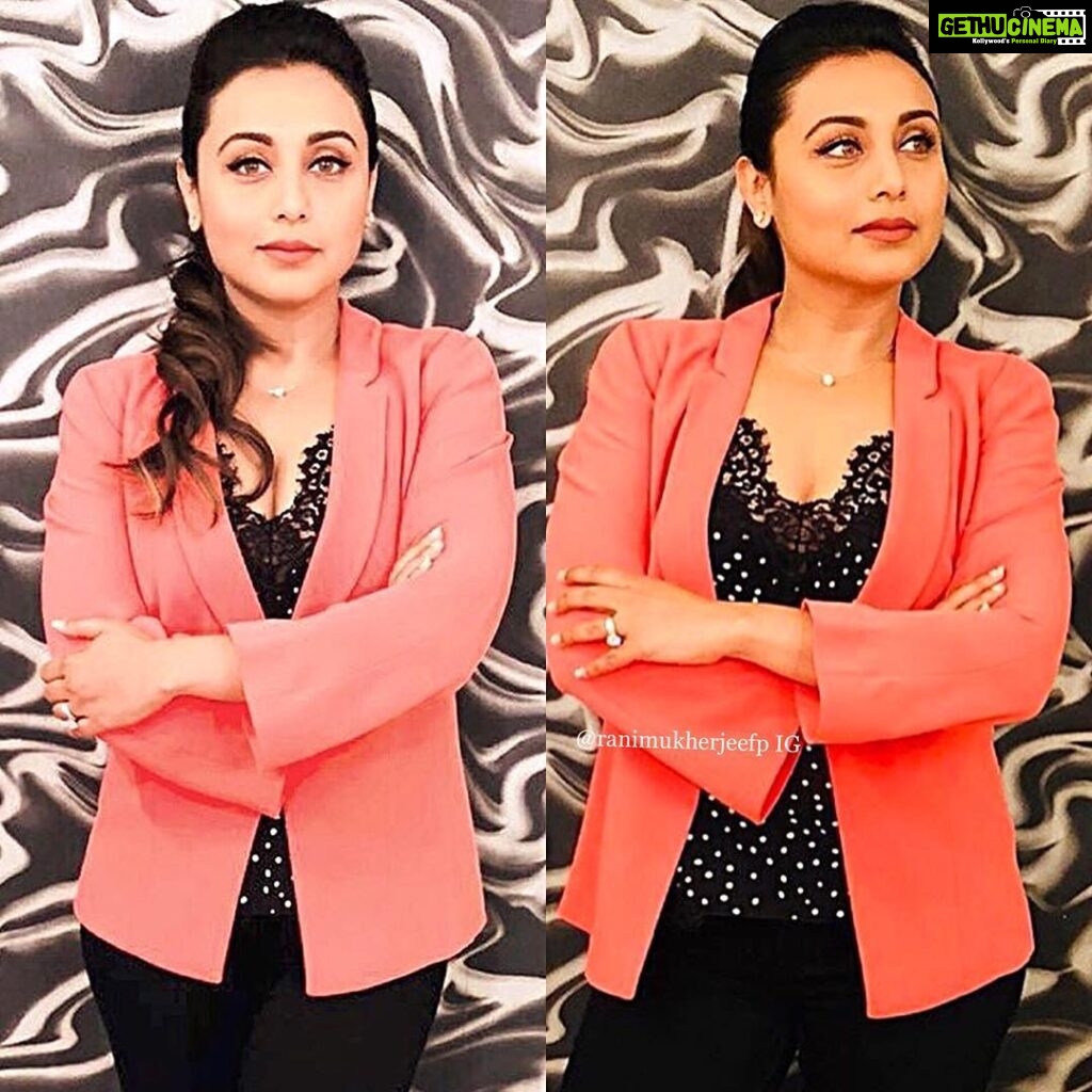 Rani Mukerji Instagram - I’m sorry, but who gave her the right to look SO BEAUTIFUL AND SLAY EVERYONE 😍🔥? Gahhh, I miss Hichki promotions so much, rumor is that possibly Rani and SRK could be doing a movie togther 👀!