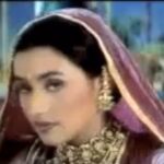 Rani Mukerji Instagram - Officially I love this look on her Sm, why did they delete this scene from the movie!? She looked so good, I am in loveeee 😍 #20YearsofKuchKuchHotaHai