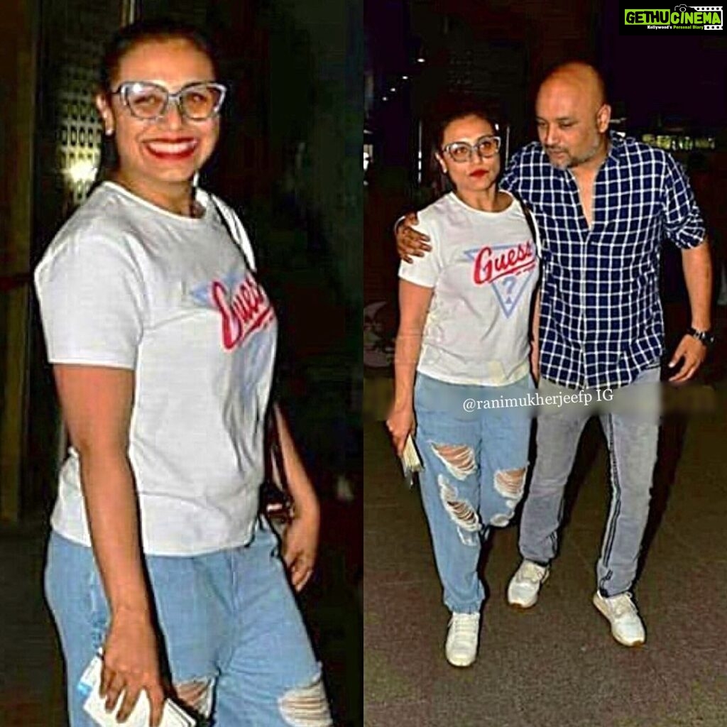 Rani Mukerji Instagram - Rani spotted at the airport with her brother 💕! How cute, she’s honestly such a queen love her 💘😍! Her smile and pose is so cute gahhhh 🥰