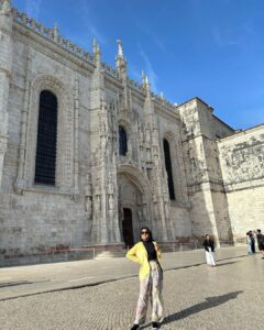 Ranjani Raghavan Instagram - Love, Laughter and Lisbon 🌼 #photodump #girlstrip #europe_vacations #portugal #birthdaytrip
