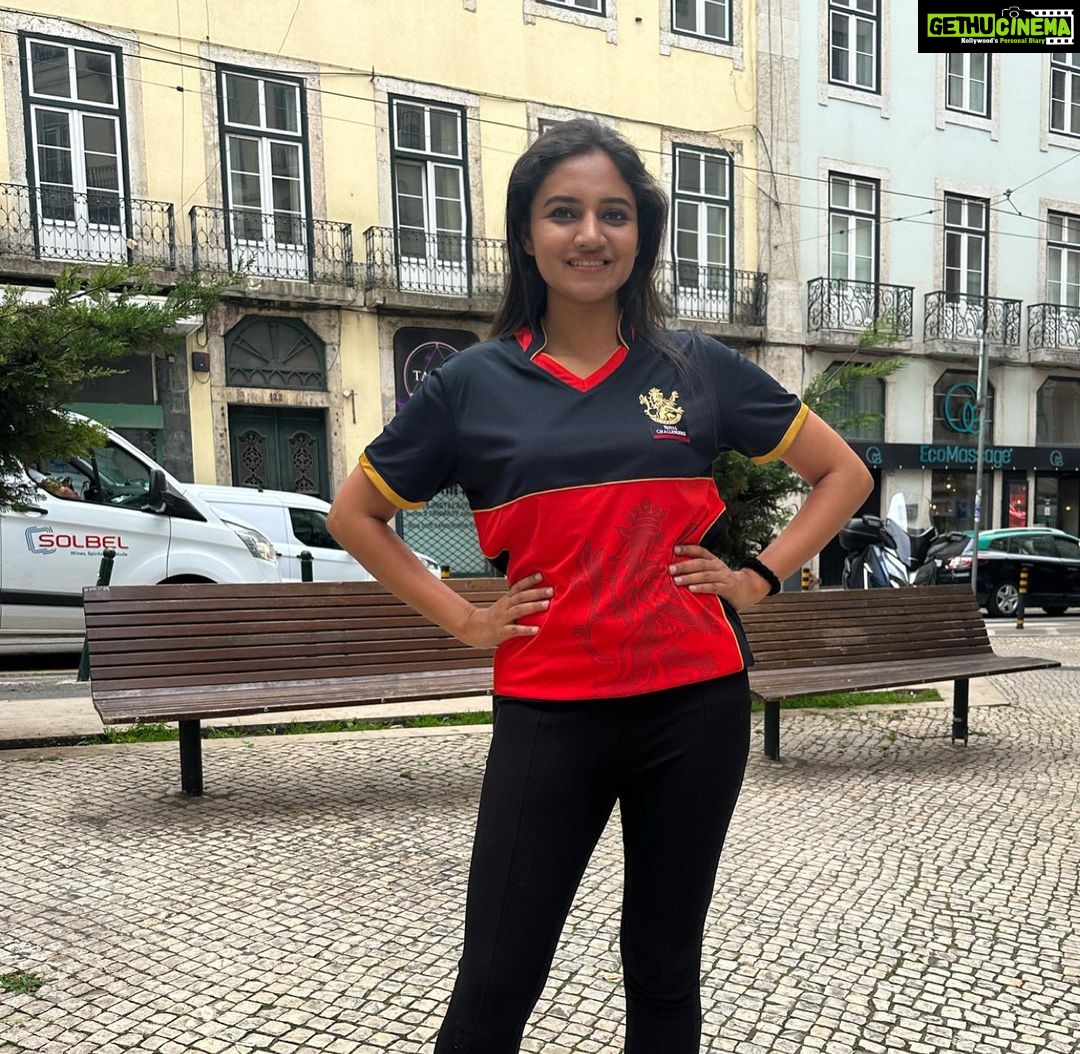 Ranjani Raghavan - 97.5K Likes - ಪಕ್ಕ ಈ ಸಲ ಕಪ್ ನಮ್ದೇ!! ❤️
Best wishes to @royalchallengersbangalore and to the unconditional supporters @rcbfans.official
#ipl2023 #rcb #rcbfans #royalchallengersbangalore #rcbjersey