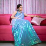 Ranjani Raghavan Instagram - ಅನುಬಂಧ Award Show ನೋಡೋಕೆ TV ಮುಂದೆ ರೆಡಿ ಆಗಿ ಕೂತಿದ್ದೀನಿ! ನೀವು? 😉 Wearing - @shimmer_designer_studio Styling by - @style_diary_by_namratha PC @pkstudiophotography mua - @makeoverby_kavyamalnad Jewelry @trendzzz___point