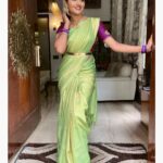 Ranjani Raghavan Instagram - ಗಣೇಶ ಗೌರಿ ಮೂಷಿಕ ವಾಹನದಲ್ಲಿ ಕೂತು ಭೂಲೋಕಕ್ಕೆ ಬಂದೌರೆ ವೆಲ್ಕಮ್ ಮಾಡೋಣ ಬನ್ರಿ!! 😍😍 ✨✨✨✨✨🌻🌻✨✨✨✨✨ Wearing - @anvi_closet p.c @iamruthamurthy darling 😍 #ganeshchaturthi #gowriganesha #gowrihabba