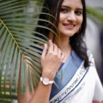Ranjani Raghavan Instagram - #ad ⌚️ @danielwellington’s End of Season Sale is now live! YES, you read that right. Head to @danielwellington ’s website to get some exciting discounts of up to 30% off or get a FREE Classic bracelet with any Iconic Link watch. Additionally use my code RANJANIDW to get a 15% off on the website www.danielwellington.com #ad #dwindia #danielwellington Pc - @kandys_moments