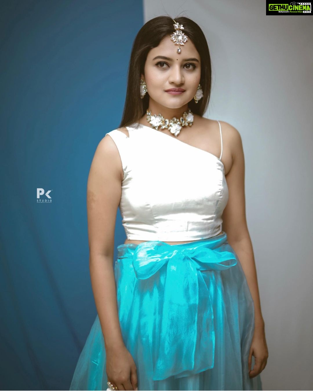 Ranjani Raghavan - 106.9K Likes - Blue blue sky blue.. god bless you! 🦋@shimmer_designer_studio
@trendzzz___point
@pkstudiophotography