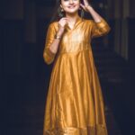 Ranjani Raghavan Instagram - ಮೆಳ್ಳಗಣ್ಣಿದ್ರೂ ತೊಂದ್ರೆ ಇಲ್ಲ, ನೋಟ ಸರಿಯಿರಲಿ ಗೂನುಬೆನ್ನಿದ್ರೂ ಪರ್ವಾಗಿಲ್ಲ, ನಡೆ ನೆಟ್ಟಗಿರಲಿ 😇 (ಇನ್ನಷ್ಟು ಸೇರಿಸಿ comment ಮಾಡಿ😉) #phylosophyoflife #myphylosophy pc @pkstudiophotography
