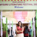 Ranjani Raghavan Instagram - ಮೈಸೂರು ಸಾಹಿತ್ಯ ಸಂಭ್ರಮದ ಕ್ಷಣಗಳು 🤩 Day 1. (23/07/2022) It was my first time at a literature festival. The inspiration I could derive from the experiences and from the people I met there is indelible 🙏🤩 Clicks - @kandys_moments @niros_photography 🤗 Southern star Mysore