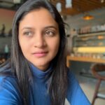 Ranjani Raghavan Instagram - 💙 #workmeeting #ccd