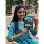 Ranjani Raghavan Instagram - ತೇಜಸ್ವಿ ಸರ್ ಬರೆದಿರೋ ಈ ಪುಸ್ತಕ ಓದಿ ನಂಗೂ ಹಡಗಲ್ಲಿ ಅಂಡಮಾನ್ ಗೆ ಹೋಗ್ಬೇಕು ಅನ್ನಿಸ್ತಿದೆ!🥺😫 PC - @iamruthamurthy 😍