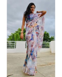 Ranjani Raghavan Instagram - 🦋🌥 Saree by - @adornelegance PC - @sowdhamini_ramya 😘