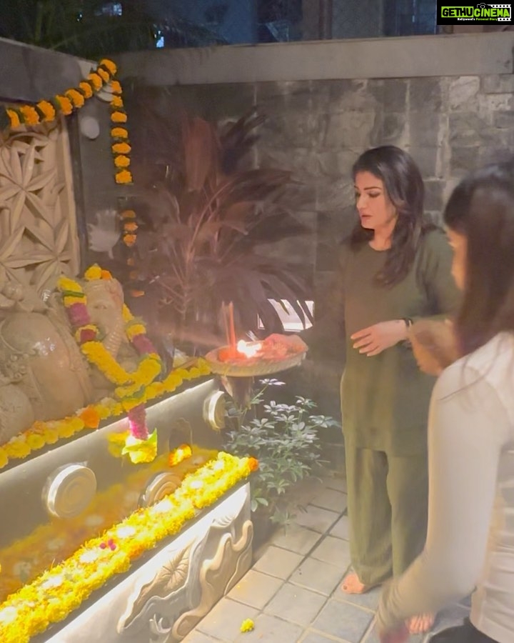 Raveena Tandon Instagram - Our family Ganpati celebrations down the years .. ππ»πΈποΈπΈππ» Lil @rashathadani and #ranbirvardhanthadani β₯οΈ Bandra West
