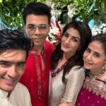 Raveena Tandon Instagram – It’s the time for the festive season to commence with the arrival of Bappa! With friends and family! Our in-house Bappa gets pampered year through, but even more these days .. ♥️🌸🕉️🌸♥️ Bandra West