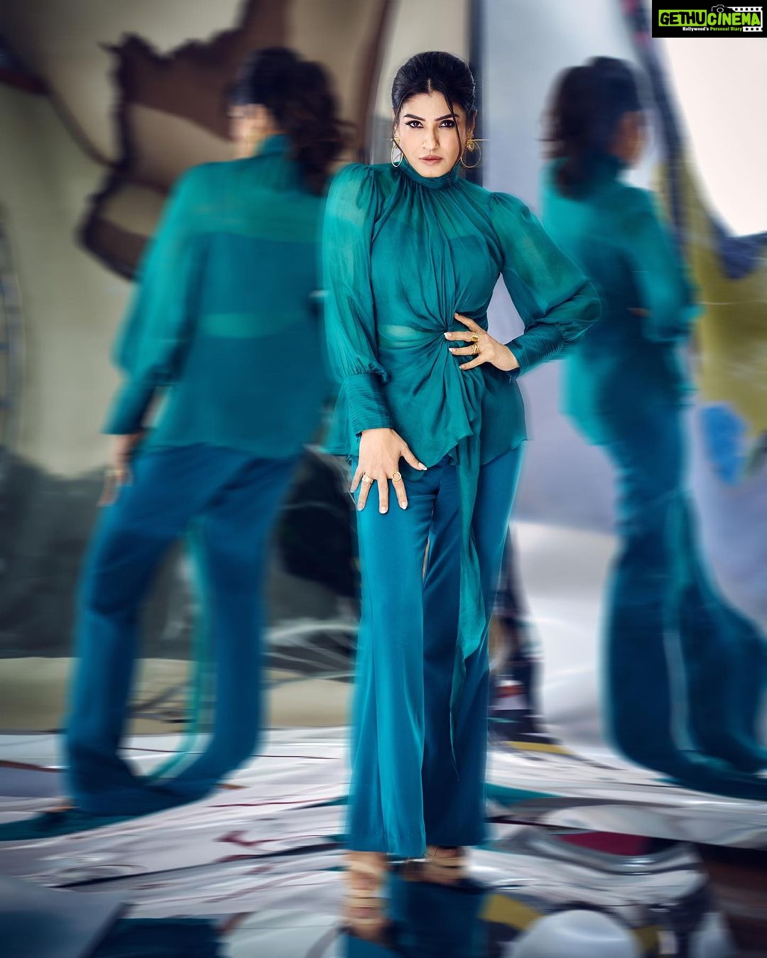 Raveena Tandon Instagram - The Devil and the Deep SeA.. #aquarules Outfit - @labelamoda.in @dewandbloom Earrings - @minerali_store Rings - @misho_designs @azgaofficial @minerali_store Footwear - @eridani.in Styled by @poojagulabani Glam by @sshurakhan Clicked by @rohnpingalay Managed by @reemapandit Mumbai, Maharashtra