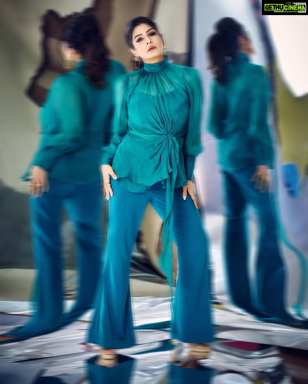 Raveena Tandon Instagram - The Devil and the Deep SeA.. #aquarules Outfit - @labelamoda.in @dewandbloom Earrings - @minerali_store Rings - @misho_designs @azgaofficial @minerali_store Footwear - @eridani.in Styled by @poojagulabani Glam by @sshurakhan Clicked by @rohnpingalay Managed by @reemapandit Mumbai, Maharashtra