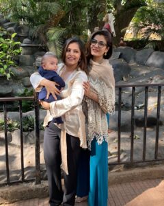 Raveena Tandon Instagram - Happy Birthday my dear Baby’s baby… @rudramendes ! my dear Rudra , wishing you a happy happy 4 th ! May Mahadev always light up your path with love and happiness, glory and success… ♥️! आयुष्मान भव" ll सुखीभव Il love .. Glam ma ♥️
