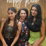 Raveena Tandon Instagram - The week that went by….♥️ surprise get togethers,#taali success celebrations, @afeefanadiadwala your face was a revelation with all the surprise and shocks! 😂 you deserve all the happiness , surprises and success! Happy Birthdays , Dear @siddhid11 ♥️ wishing you all the Love and happiness Positivity and blessings! Bandra West
