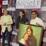 Raveena Tandon Instagram - ♥️ August 23 #SocietyAchievers #magazinecover #unveiling #covergirl #societymagazine #legendsandachievers #entertainment #films #magazine