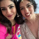 Raveena Tandon Instagram – #humsaathsaathhain ! #familiafirst #lovingyourfamilyphotodump #tandonclan