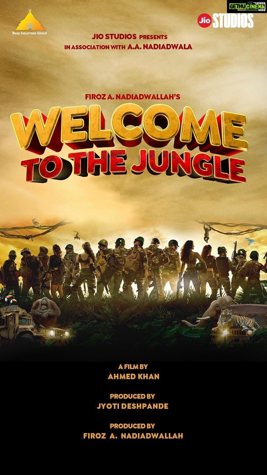 Raveena Tandon Instagram - Jingle all the way to the jungle! Christmas - 20th December, 2024 brings #Welcome3, the biggest family entertainer to cinemas! #WelcomeToTheJungle Produced by #JyotiDeshpande Produced by #FirozANadiadwallah Directed by @khan_ahmedasas @officialjiostudios @baseindustries_group