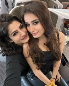 Raveena Tandon Instagram - #offagain 
another time , another adventure ! #offagain✈️ ♥️ @rashathadani