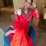 Raveena Tandon Instagram - Just my coffee and me … ♥️ #moods #reverie