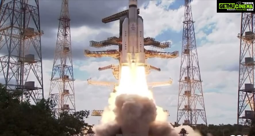 Raveena Tandon Instagram - A proud moment for all of us ! Jai Hind! 🇮🇳 congratulations to all at @isro.in for a successful liftoff! Godspeed #Chandrayaan3 Har Har Mahadev! 🙏🏻