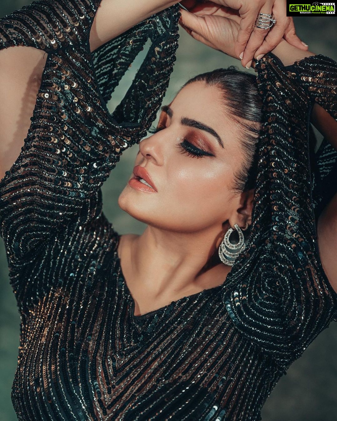 Raveena Tandon Instagram - #pantheress…..🧿🐾 Mumbai, Maharashtra