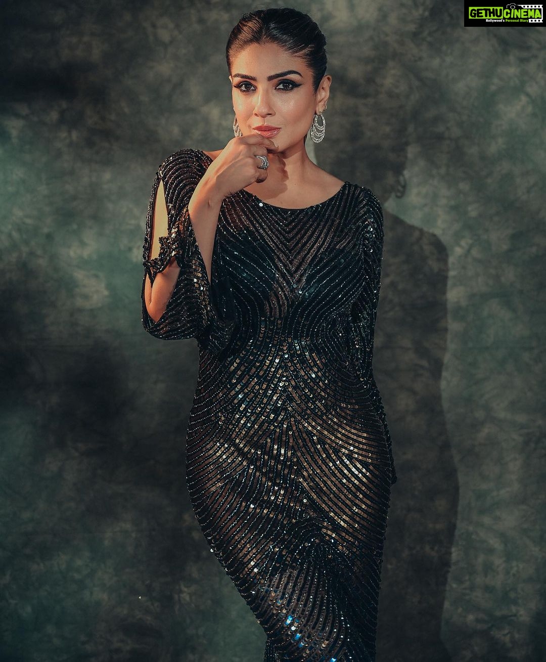 Raveena Tandon Instagram - In the darkness of the night… 🖤 Outfit : @estera_trends Earrings : @thehouseofmbj Rings : @jet_gems Footwear : @monrowshoes @id8mediasolutions Styled by @poojagulabani Glam by @sshurakhan Clicked by @deepak_das_photography Managed by @reemapandit Mumbai, Maharashtra
