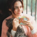 Reem Shaikh Instagram - ✨Simple choices ✨ In the current skincare world of trying new ingredients & formats, I like to stick to something that has clean and gentle formulations. So @simpleskincareindia is my go-to, their Refreshing Facial Wash & Hydrating Light Moisturiser is something I religiously use every day in my AM & PM routine & it has really done wonders for my skin. I really recommend these and even you should give them a try🫶🏻 #AD #simpleskincareindia #skincare #skincareroutine #simple #kindtoskin #keepitsimple