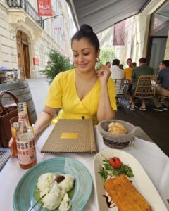 Reenu Mathews Instagram - For the love of Greek cuisine 🧿
.
.
#foodstagram 
#reenumathews 
#greektatziki
