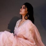 Reeshma Nanaiah Instagram - Pretty pink🌸